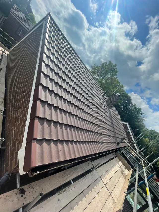 Roofing gallery photograph 4
