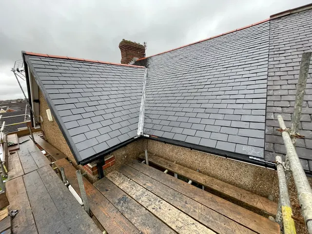 Roofing gallery photograph 1