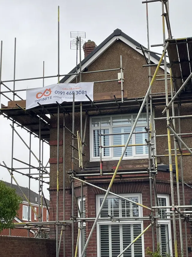 Roofing gallery photograph 2