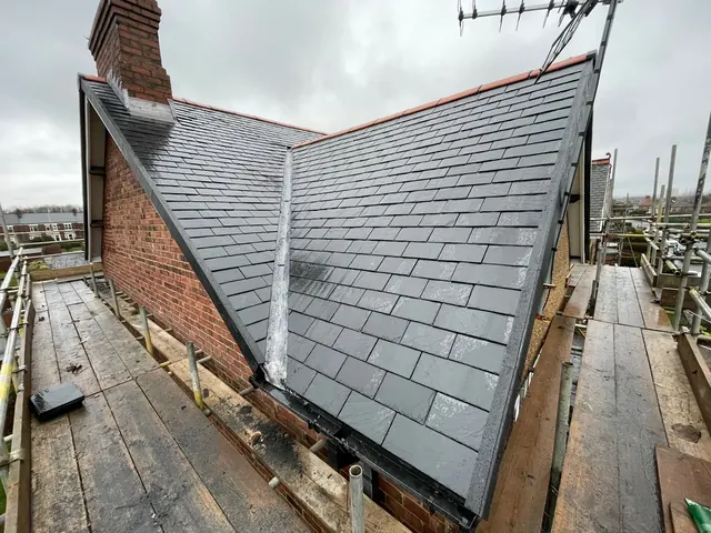 Roofing gallery photograph 4